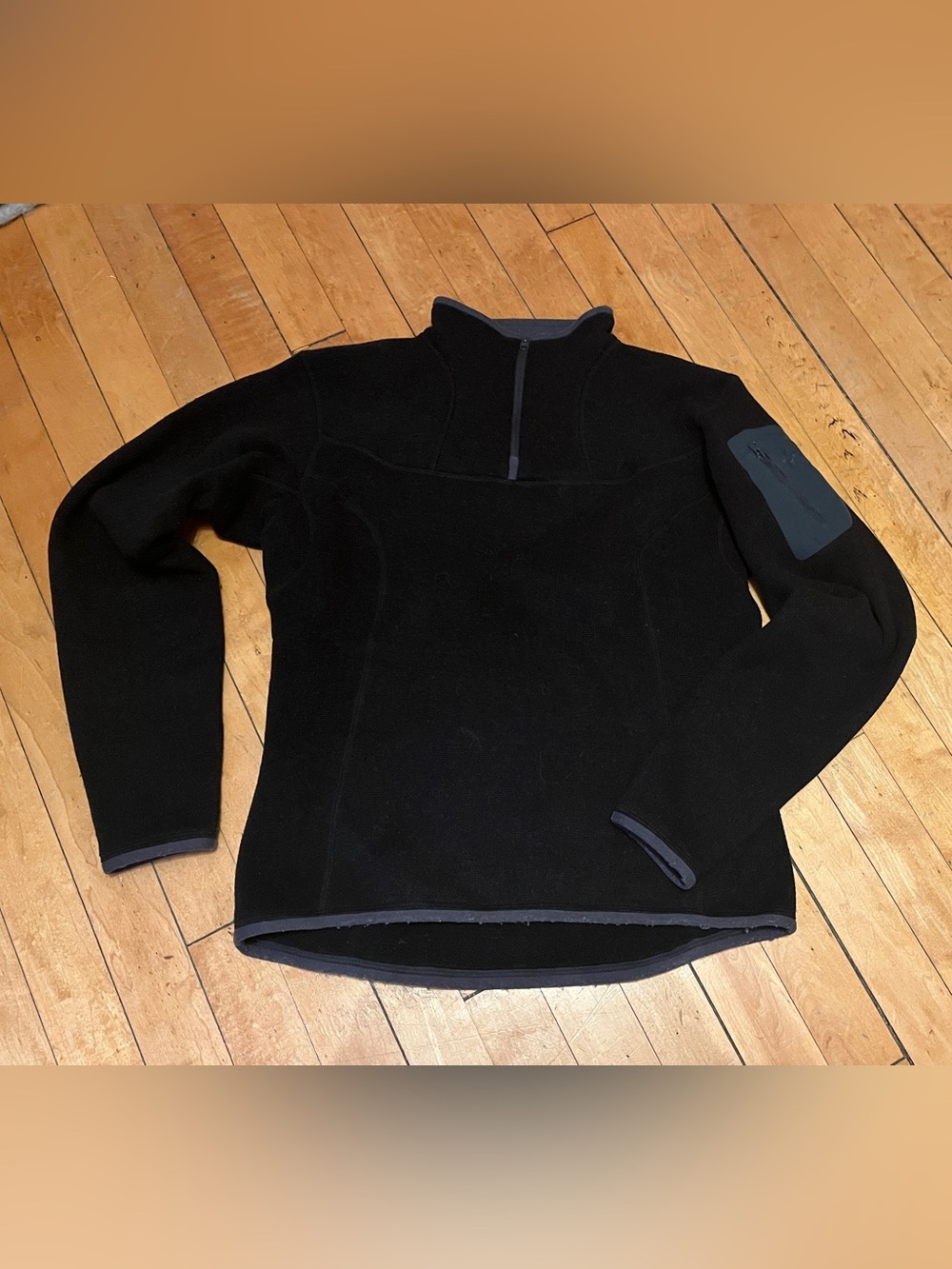 Arc'teryx Women’s Black Quarter-Zip Fleece Pullover